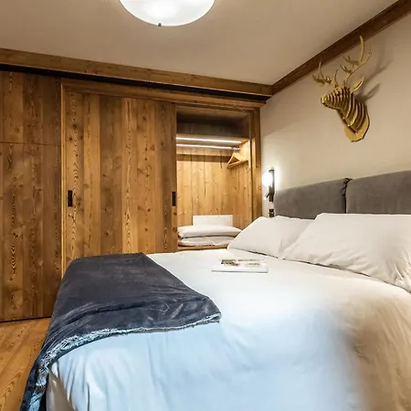 Feriehus Hellochalet - Pessey - Entire Alpine 400m From Lifts With Garden & Mountain View Valtournenche
