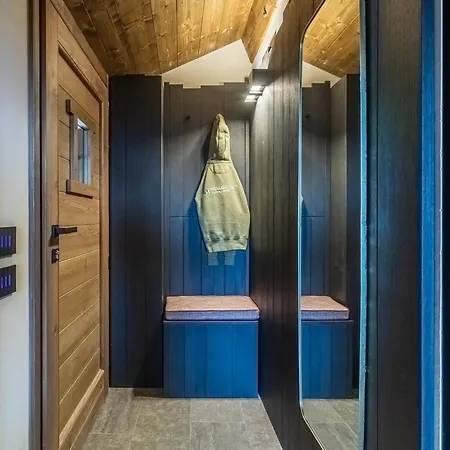 Hellochalet Pessey - Entire Alpine Retreat With Private Garden, Nature & Silence 400mt To Slope * Valtournenche
