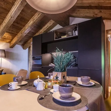 La Chambrette - Authentic View *