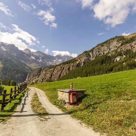 Hellochalet - Pessey - Entire Alpine 400m From Lifts With Garden & Mountain View *