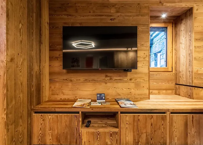 Hébergement de vacances Hellochalet - Pessey - Entire Alpine 400m From Lifts With Garden & Mountain View