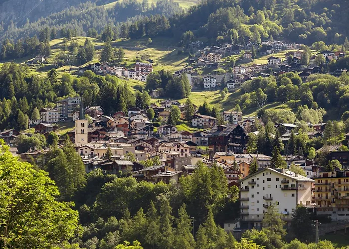 Hébergement de vacances Hellochalet - Pessey - Entire Alpine 400m From Lifts With Garden & Mountain View Valtournenche